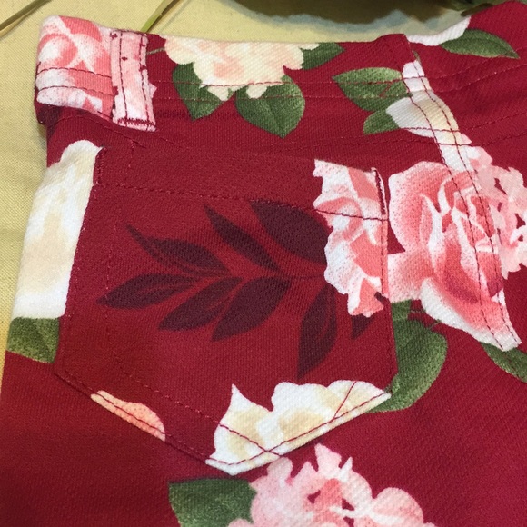 Floral Print Jeggings - Picture 6 of 8